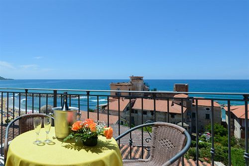 Hotel La Pergola Santa Maria di Castellabate Dış mekan fotoğraf