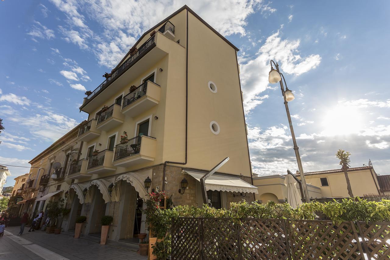 Hotel La Pergola Santa Maria di Castellabate Dış mekan fotoğraf